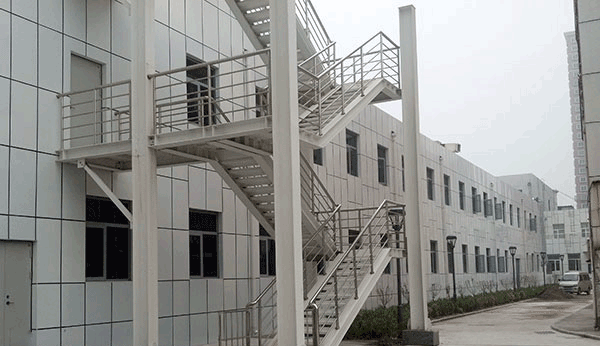 寶潤達外墻保溫一體板